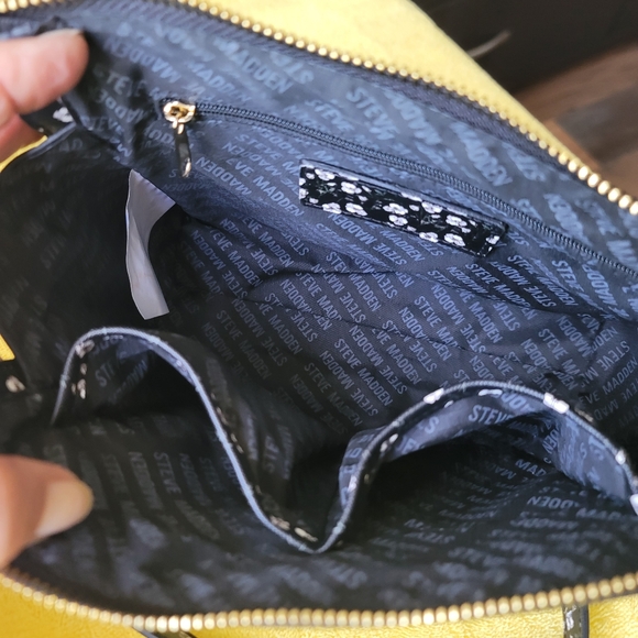 Steve Madden Crossbody Hobo purse mini flowers bag - Picture 4 of 7